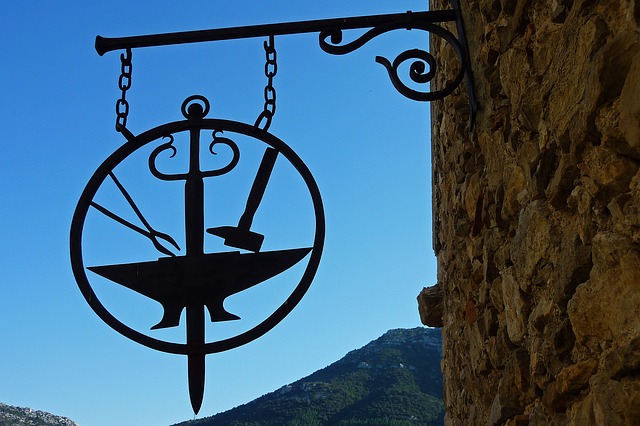 vývěsní štít kováře.jpg